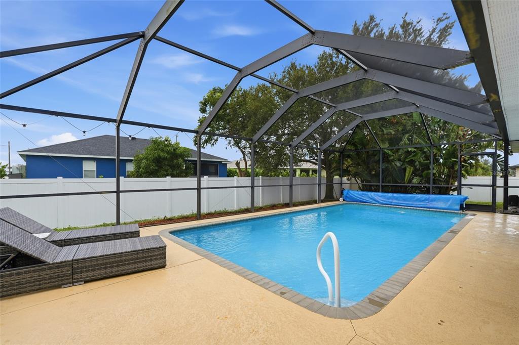 413 NW 17TH PLACE, CAPE CORAL, FL — photo 2 of 30