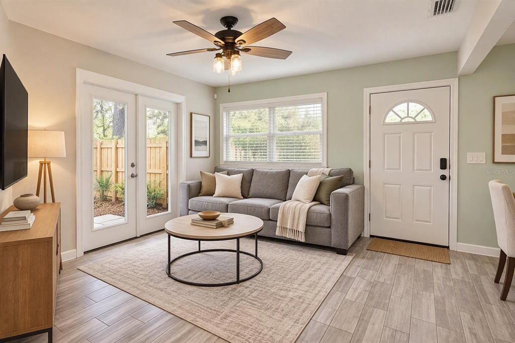 4411 W LEILA AVENUE, TAMPA, FL — photo 3 of 24