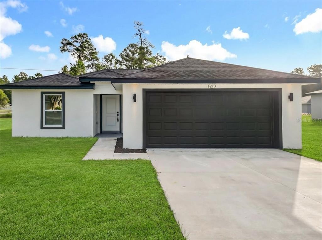 527 MARION OAKS LANE