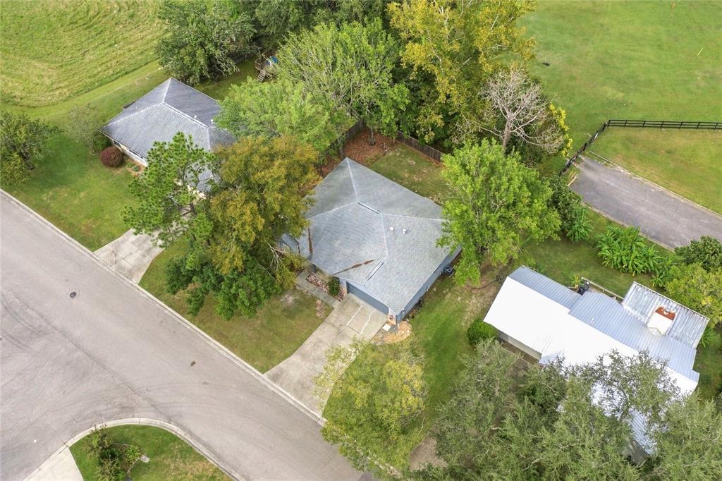8630 NW 35TH ROAD, GAINESVILLE, FL — photo 4 of 30