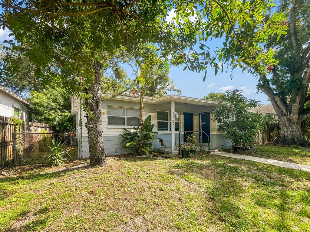 1903 W SPRUCE STREET, TAMPA, FL — photo 2 of 18