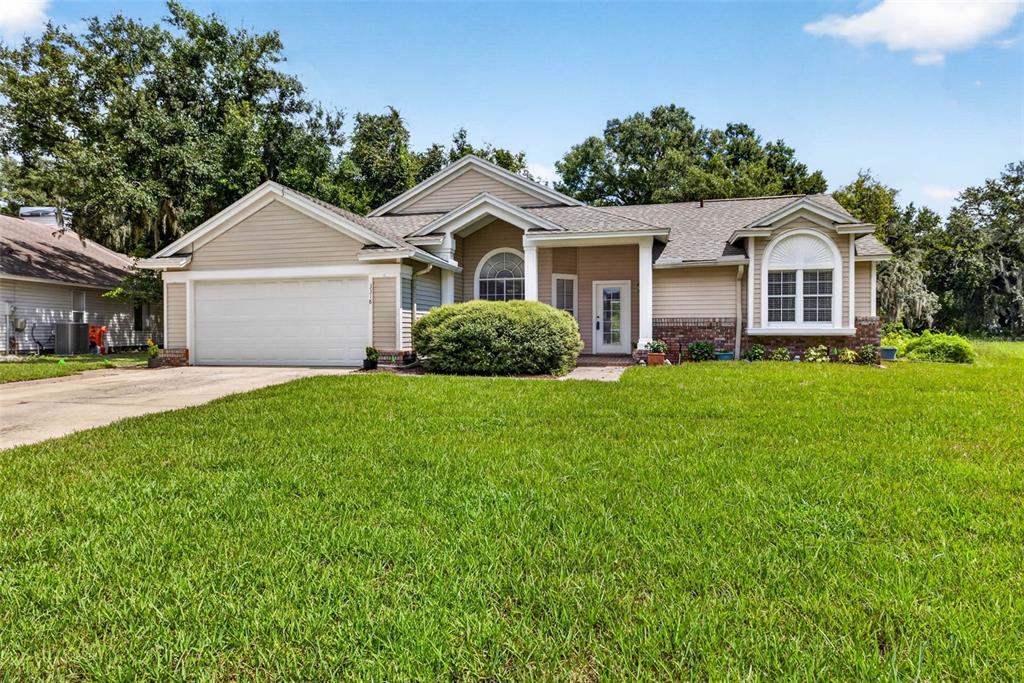 3318 SILVERPOND DRIVE, PLANT CITY, FL — photo 2 of 30