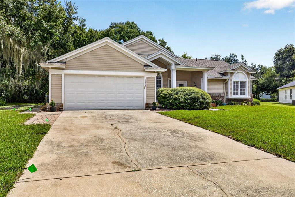 3318 SILVERPOND DRIVE, PLANT CITY, FL — photo 3 of 30
