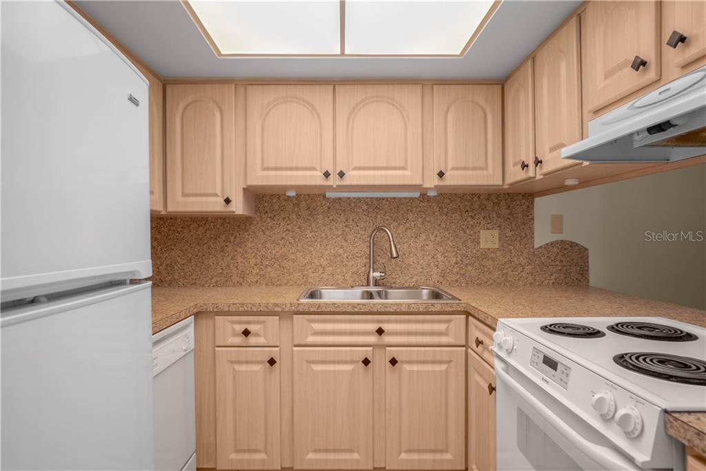 2400 Forest DRIVE UNIT 234, INVERNESS, FL — photo 5 of 30