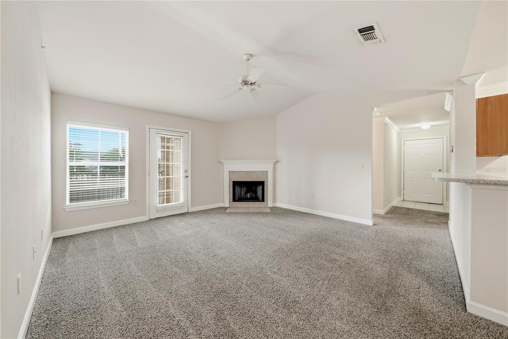 18471 BRIDLE CLUB DRIVE, TAMPA, FL — photo 5 of 30