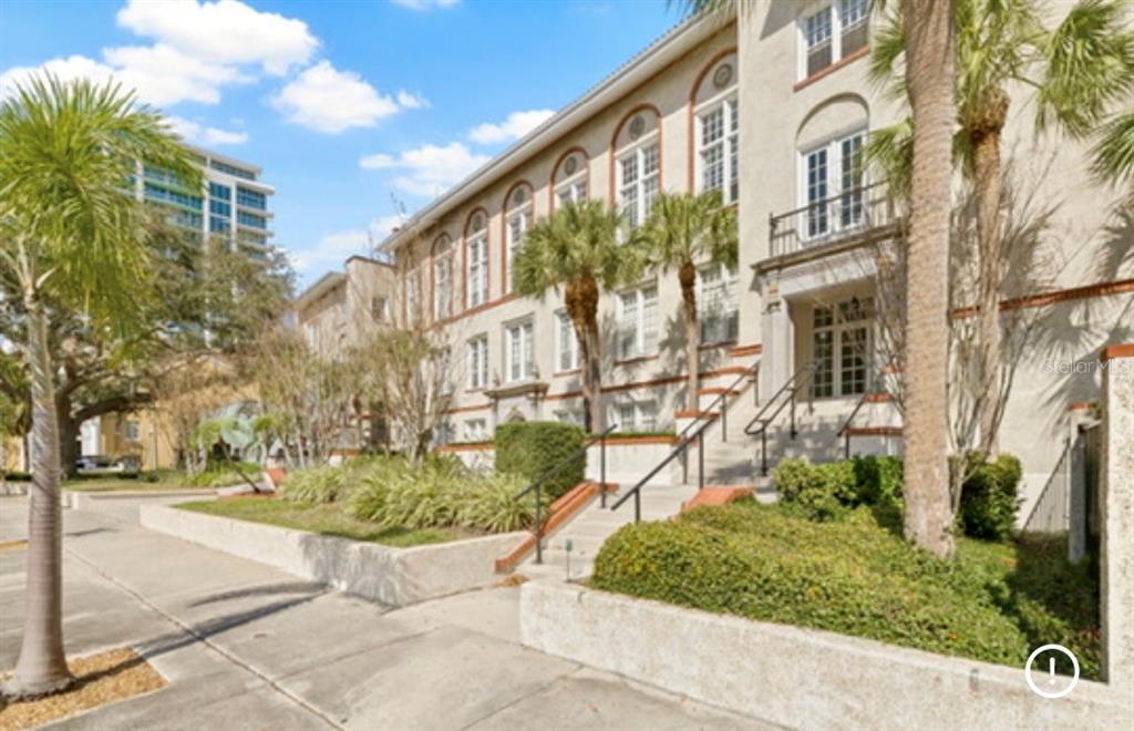 701 MIRROR LAKE DRIVE N UNIT 120, ST PETERSBURG, FL — photo 2 of 63