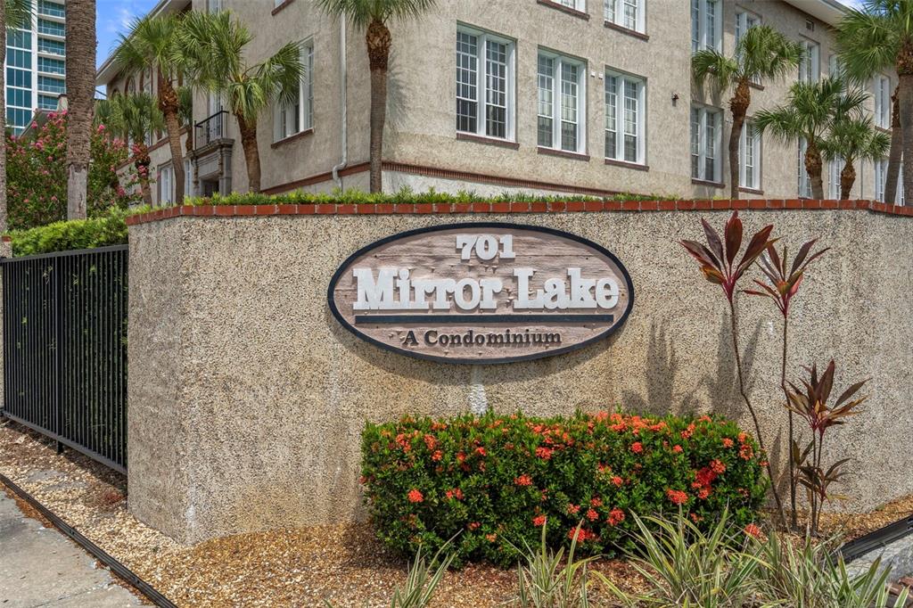 701 MIRROR LAKE DRIVE N UNIT 120, ST PETERSBURG, FL — photo 5 of 63