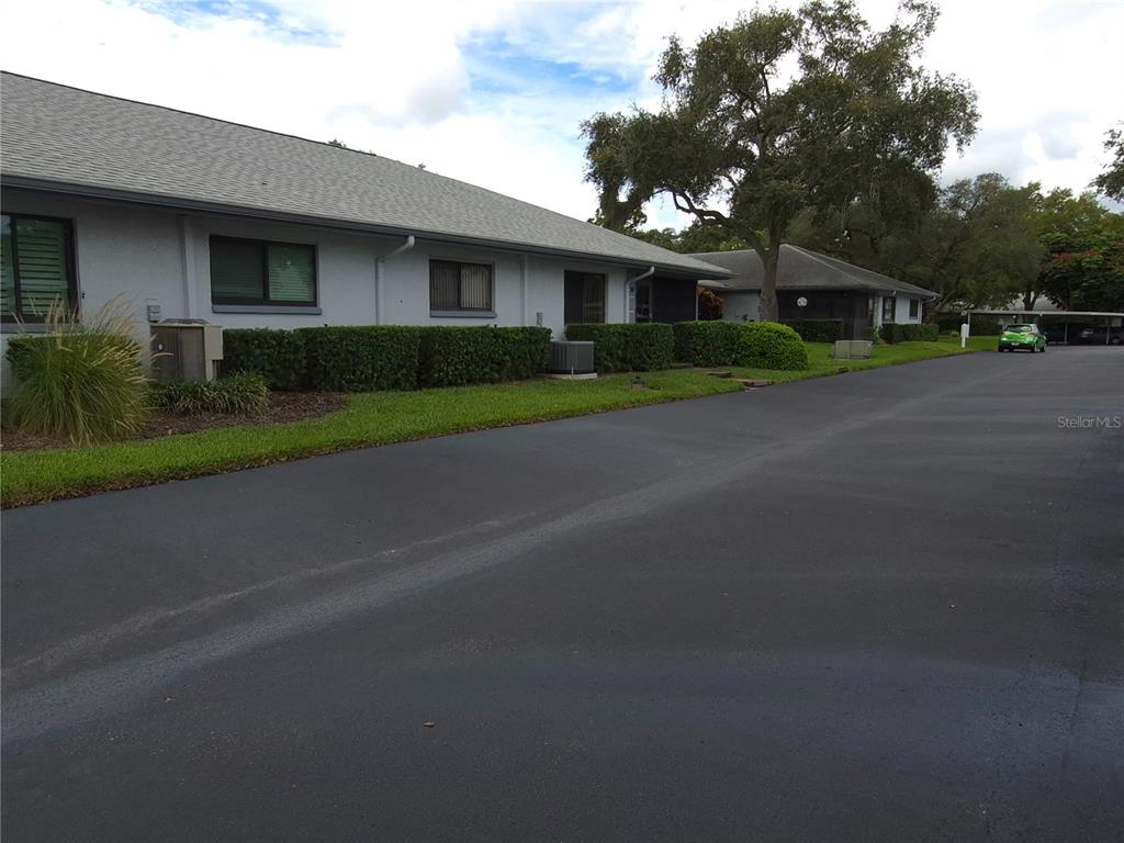 2721 COUNTRYSIDE BOULEVARD UNIT 102, CLEARWATER, FL — photo 2 of 30