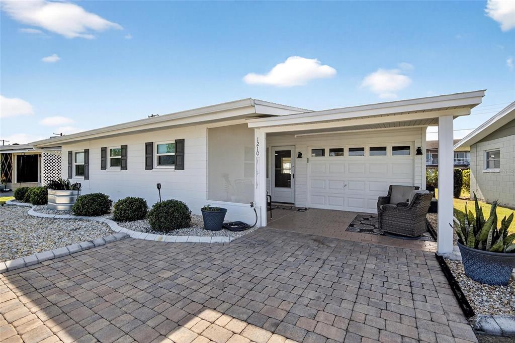 1210 BEACH BOULEVARD, SUN CITY CENTER, FL — photo 3 of 30
