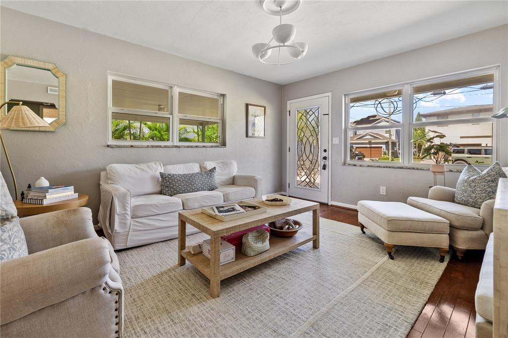 3912 W CLEVELAND STREET, TAMPA, FL — photo 4 of 32