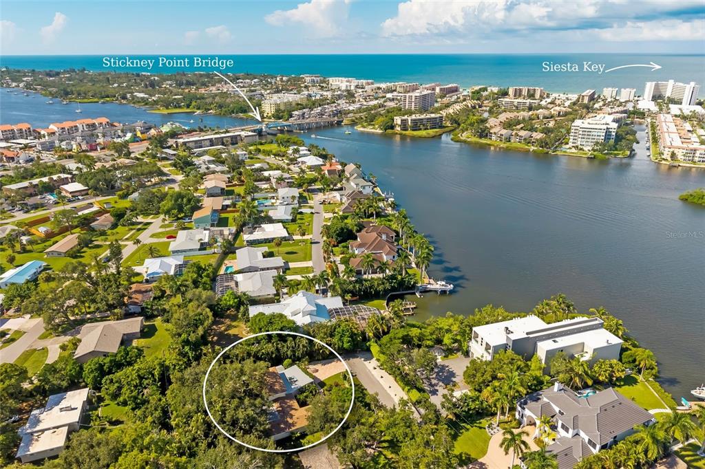 6343 HOLLYWOOD BOULEVARD, SARASOTA, FL — photo 4 of 30