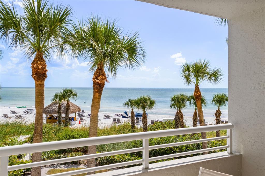 230 SANDS POINT ROAD UNIT 3205