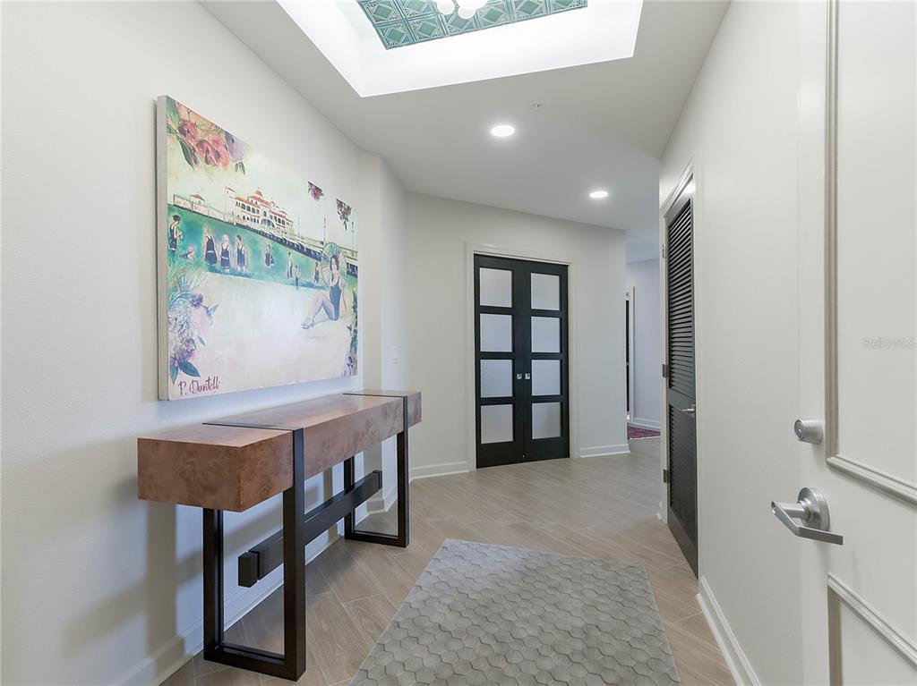 288 BEACH DRIVE NE UNIT 6A, ST PETERSBURG, FL — photo 4 of 30