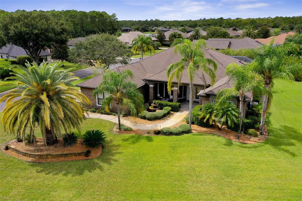 815 WESTLAKE DRIVE