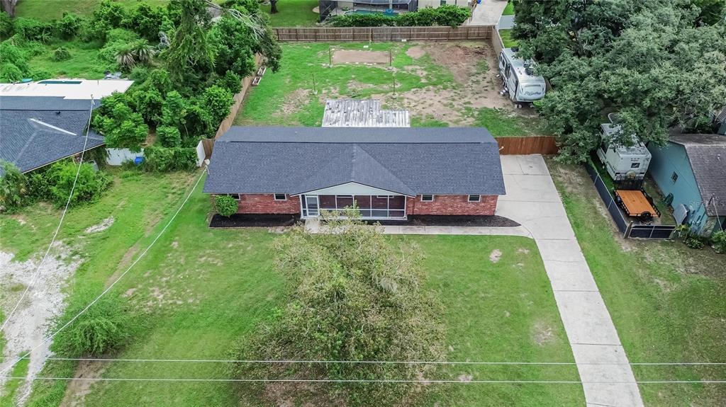 1905 BRYAN ROAD, BRANDON, FL — photo 2 of 30