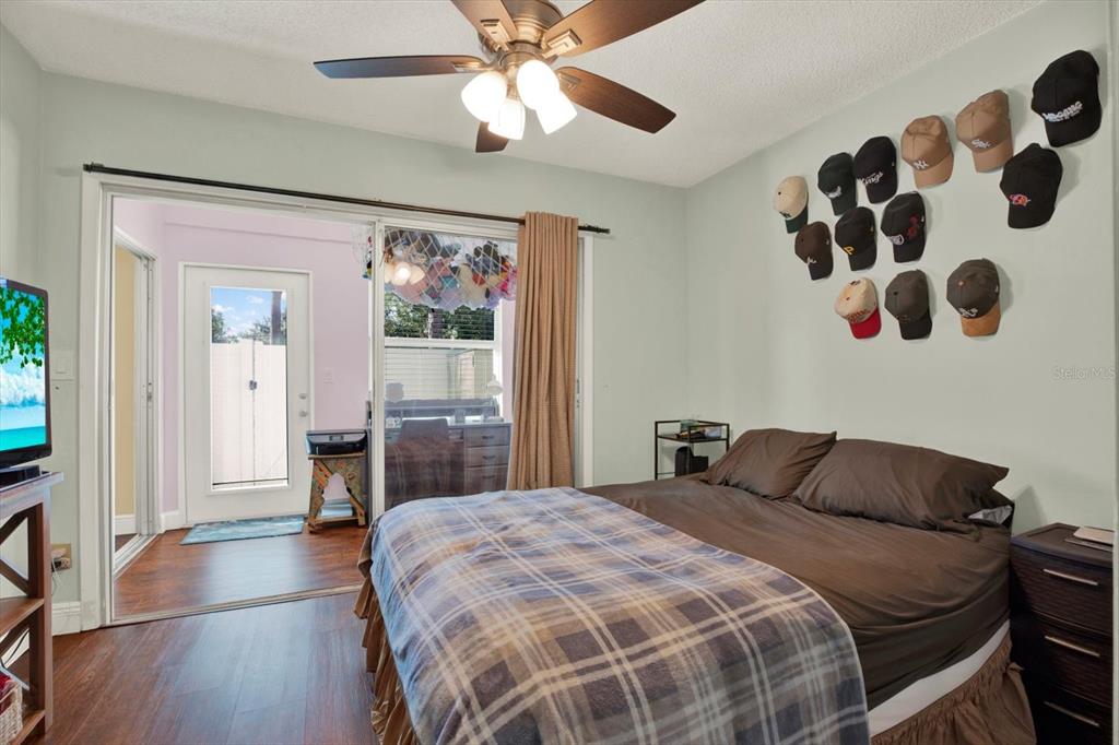 7216 PARKSIDE VILLAS DRIVE, ST PETERSBURG, FL — photo 5 of 19