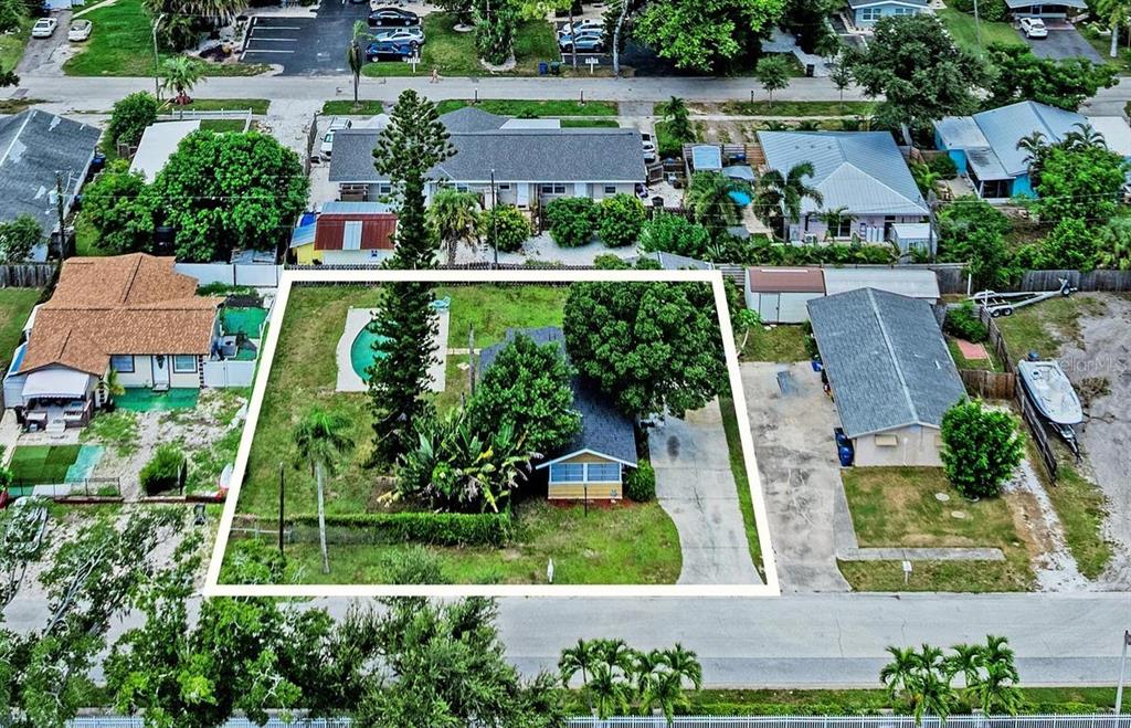3928 S EAST AVENUE, SARASOTA, FL — photo 4 of 6