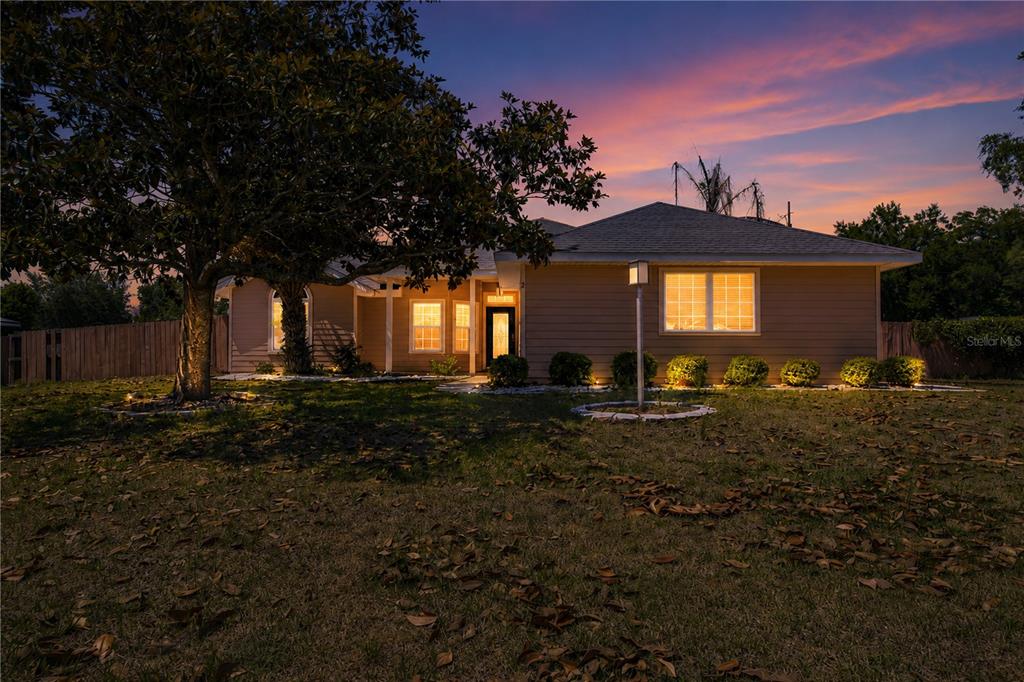 206 SE 8TH AVENUE