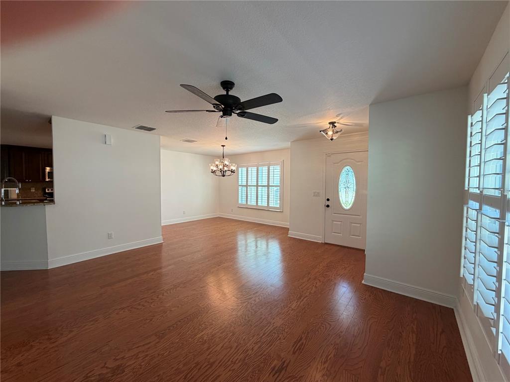 6059 105TH TERRACE N, PINELLAS PARK, FL — photo 5 of 30