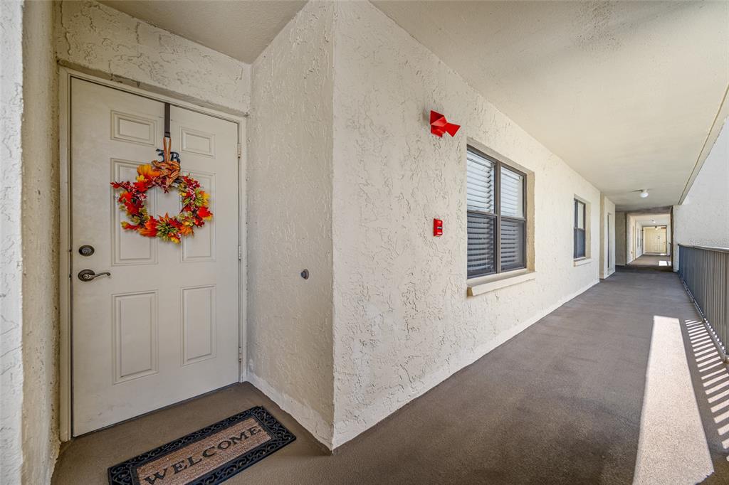 2700 COVE CAY DRIVE UNIT 1-3B, CLEARWATER, FL — photo 3 of 30