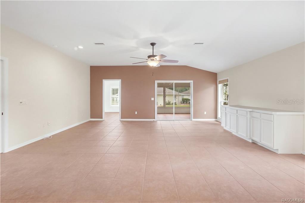 6410 W CANNONDALE DRIVE, CRYSTAL RIVER, FL — photo 3 of 30