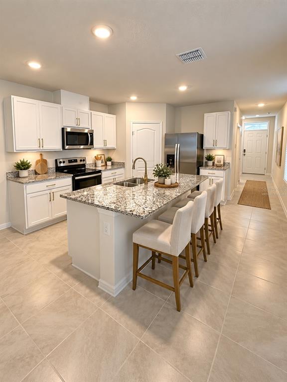 2876 WATERLILY WAY, POINCIANA, FL — photo 2 of 24