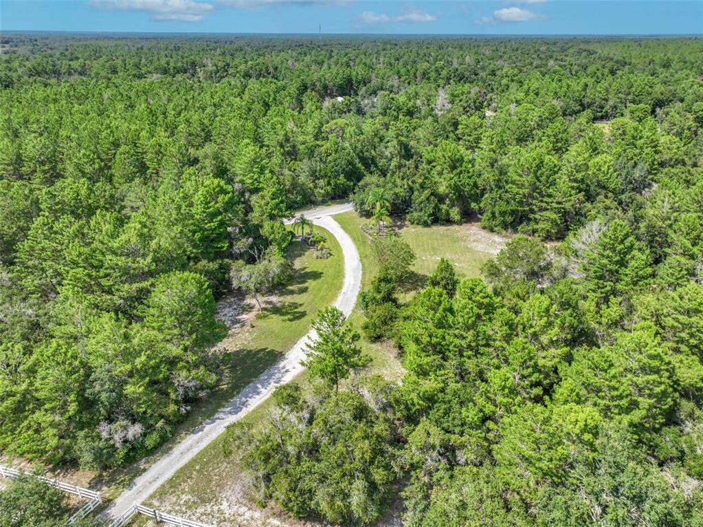 261 SEMINOLE WOODS BOULEVARD, GENEVA, FL — photo 5 of 10