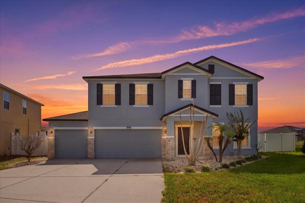 9012 ORANGE BLOSSOM LOOP