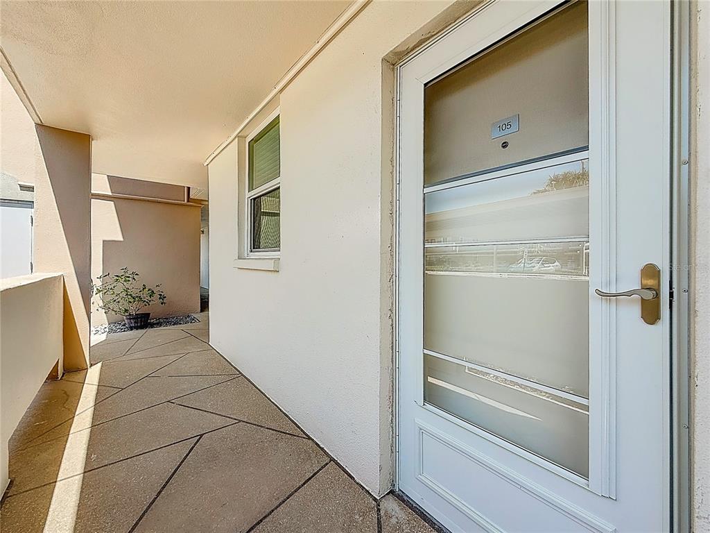 7425 BAY ISLAND DRIVE S UNIT 105, SOUTH PASADENA, FL — photo 3 of 24