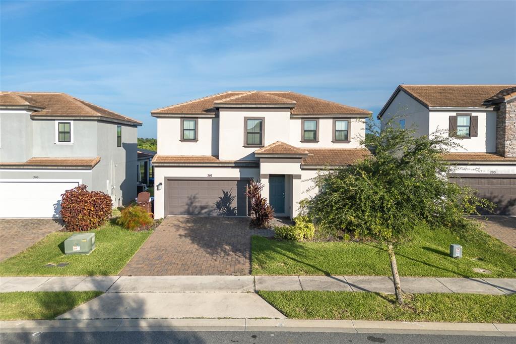 207 MACAULAYS COVE