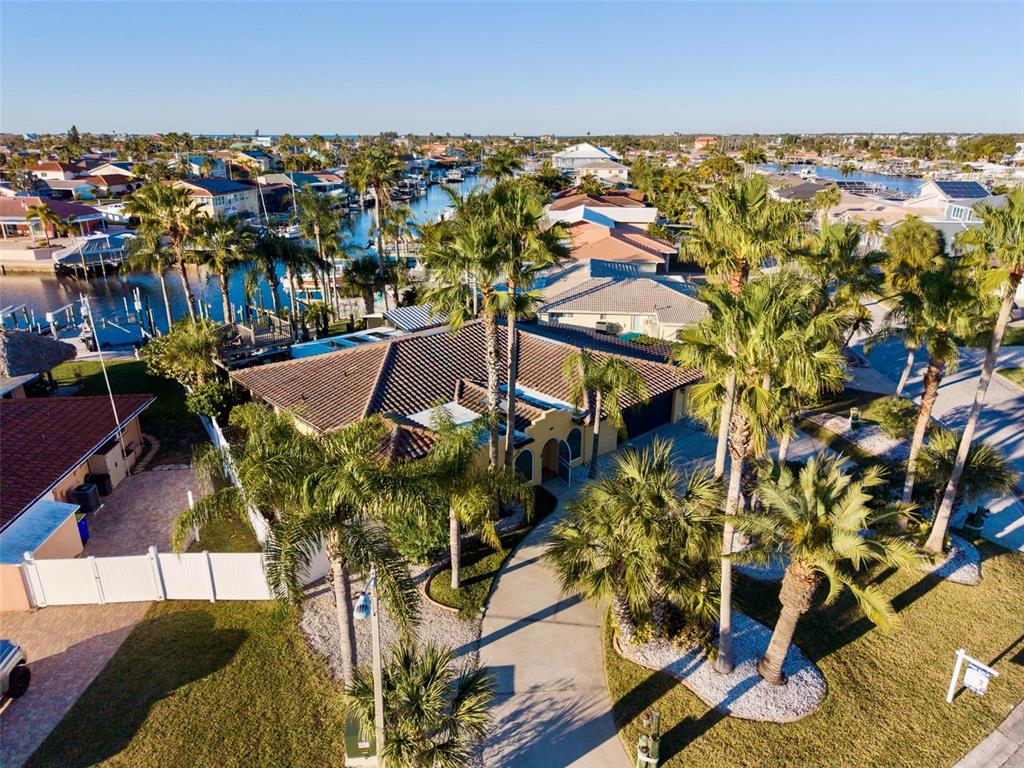 4951 GALLEON COURT