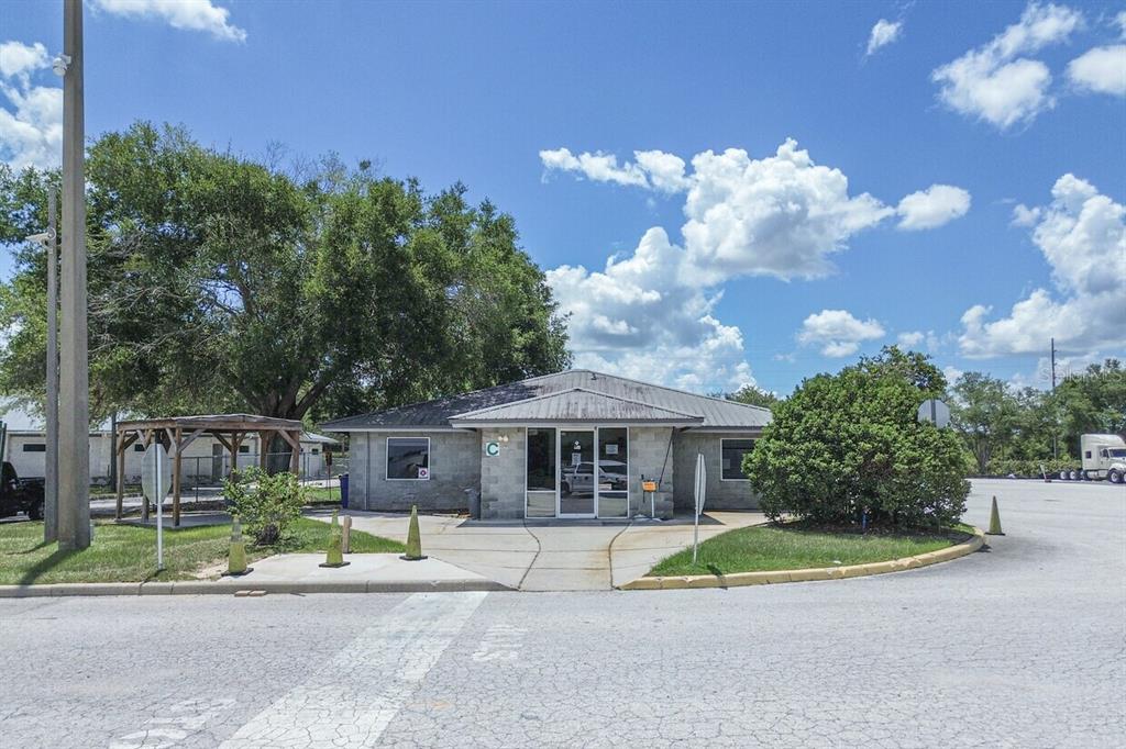 8340 AMERICAN WAY, GROVELAND, FL — photo 4 of 7