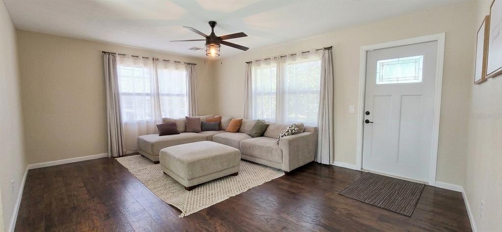 16140 E PREAKNESS DRIVE, LOXAHATCHEE, FL — photo 4 of 15