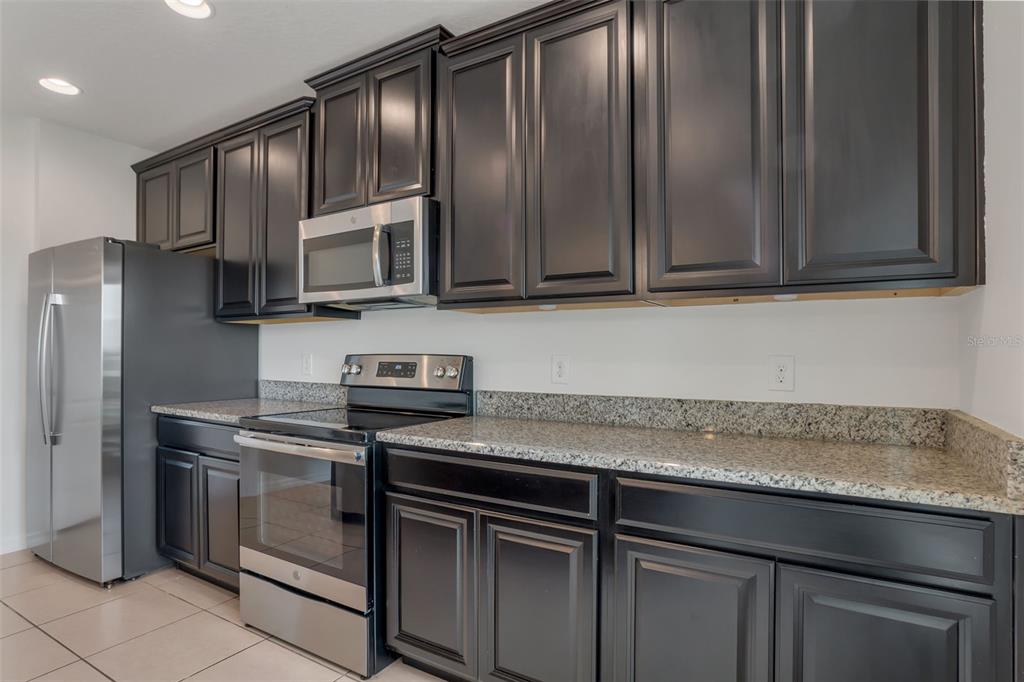 711 BENJAMIN TRAIL, DAVENPORT, FL — photo 5 of 30