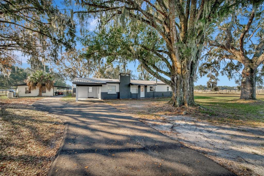 4111 E KNIGHTS GRIFFIN ROAD