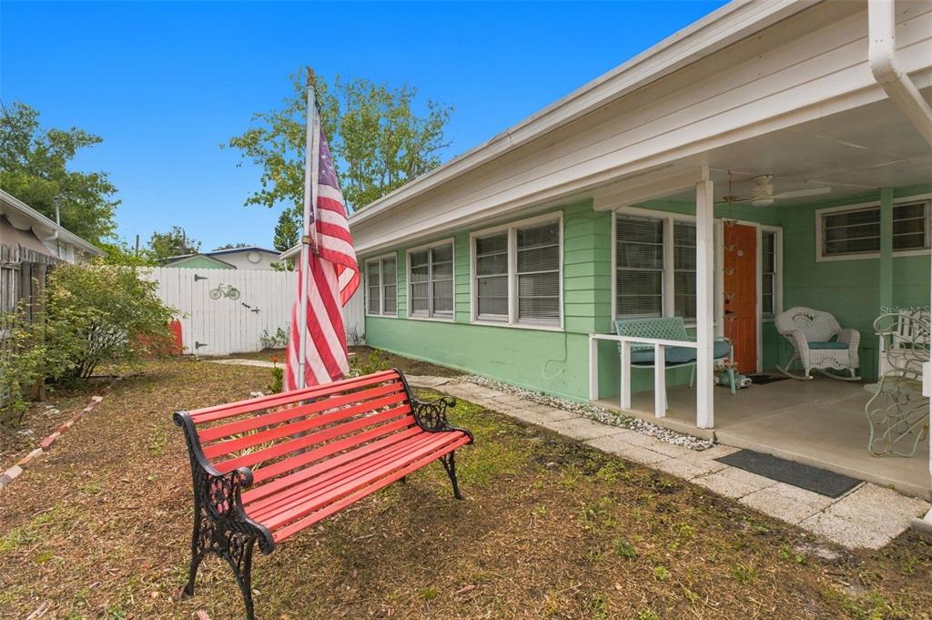 752 DRIFTWOOD LANE, TARPON SPRINGS, FL — photo 4 of 35