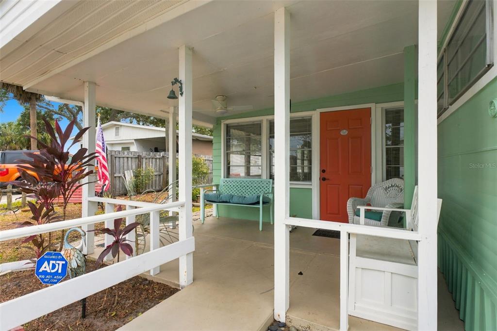 752 DRIFTWOOD LANE, TARPON SPRINGS, FL — photo 5 of 35