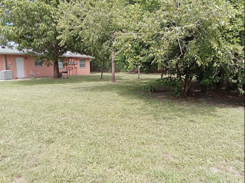 555 OAK STREET, DAYTONA BEACH, FL — photo 5 of 7