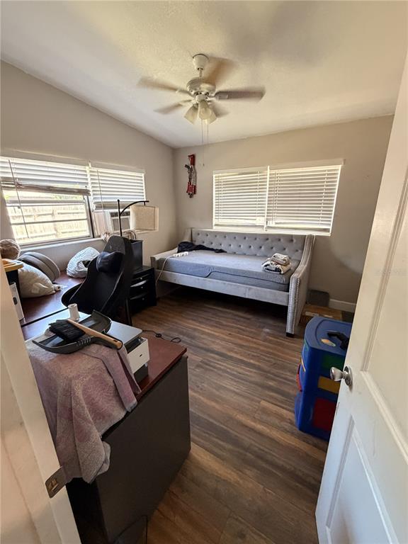 3005 S PARK AVENUE, SANFORD, FL — photo 3 of 16