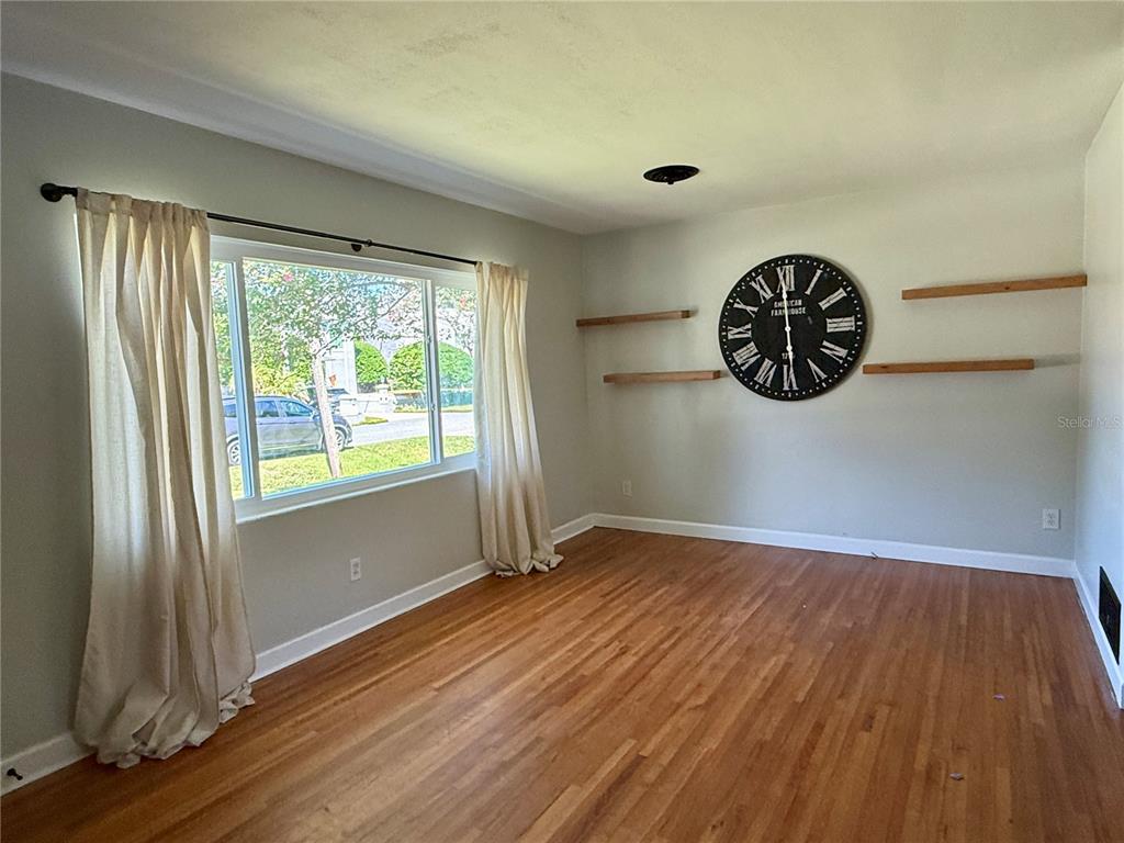 4131 GRANT BOULEVARD, ORLANDO, FL — photo 2 of 9
