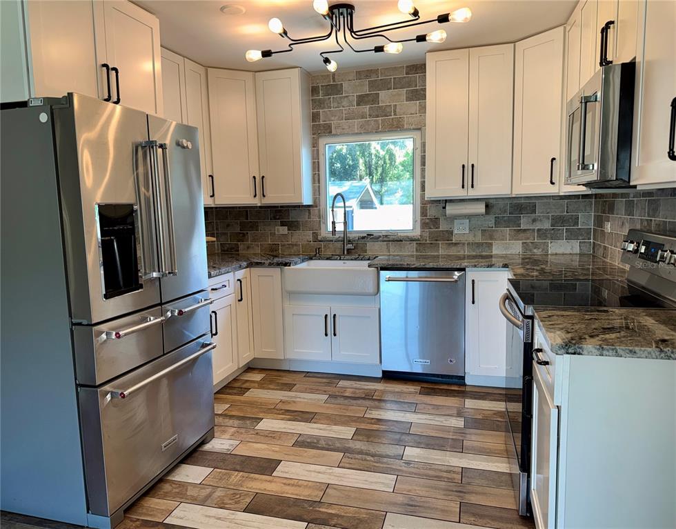 4131 GRANT BOULEVARD, ORLANDO, FL — photo 3 of 9
