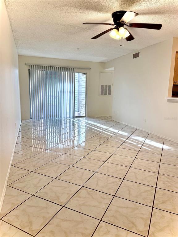 3900 SOUTHPOINTE DRIVE UNIT 116, ORLANDO, FL — photo 3 of 9