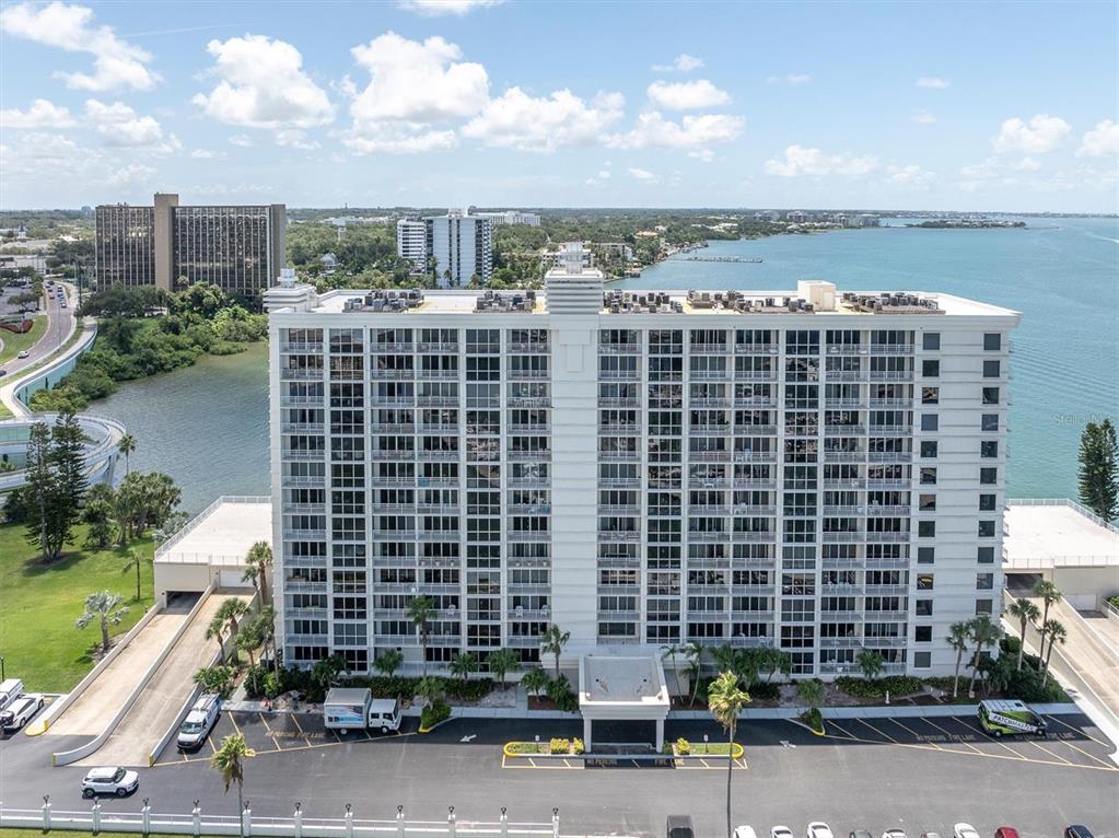 100 PIERCE STREET UNIT 305