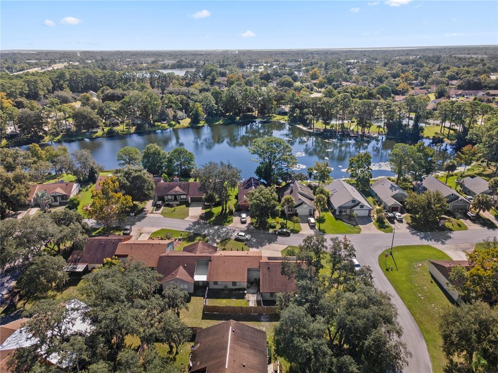 167 CLEAR LAKE CIRCLE, SANFORD, FL — photo 2 of 27