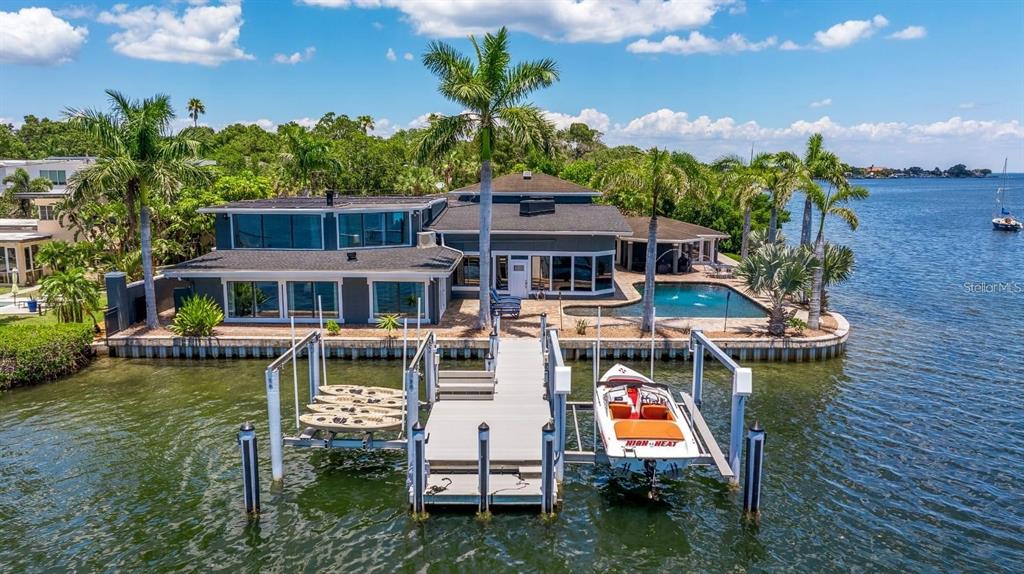 2785 BAYSIDE DRIVE S, ST PETERSBURG, FL — photo 2 of 45