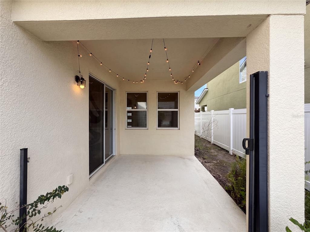 11945 GLOBE STREET, ORLANDO, FL — photo 5 of 33