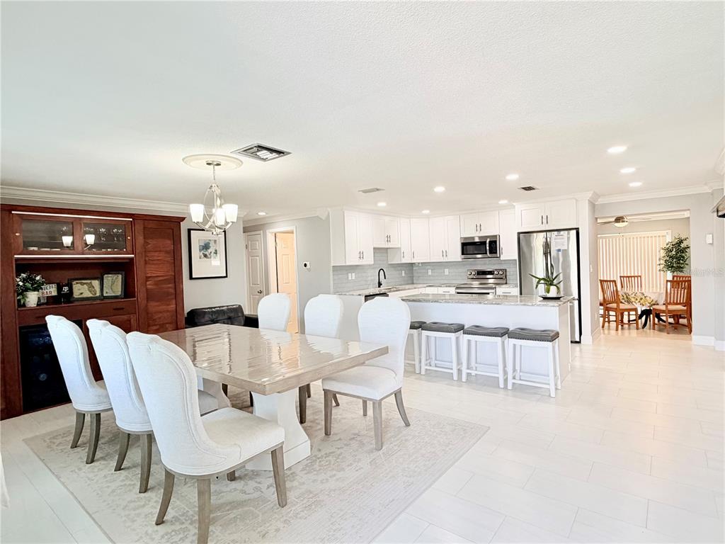 2513 GULF BOULEVARD, BELLEAIR BEACH, FL — photo 5 of 30