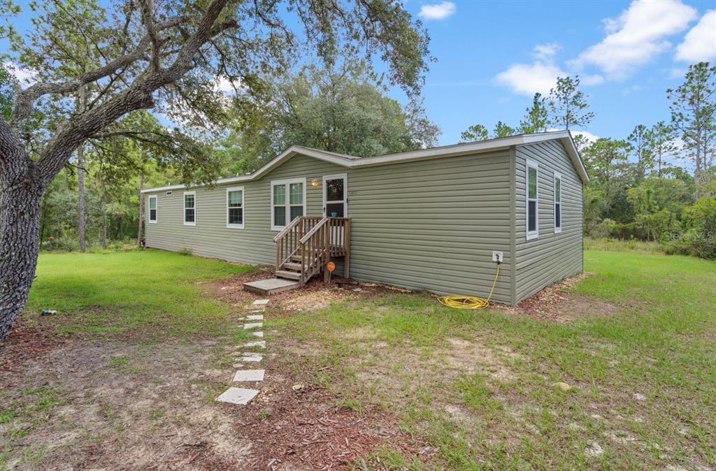 13850 NE 52ND PLACE, WILLISTON, FL — photo 2 of 30