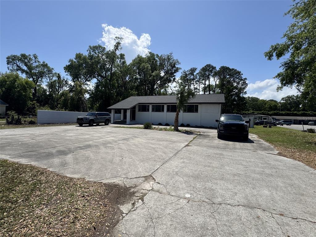 4350 SPRING PARK ROAD