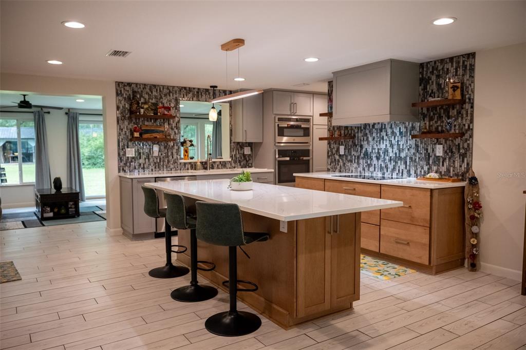 9797 CR 674, BUSHNELL, FL — photo 4 of 30